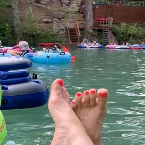 Meet your Posher, Carol